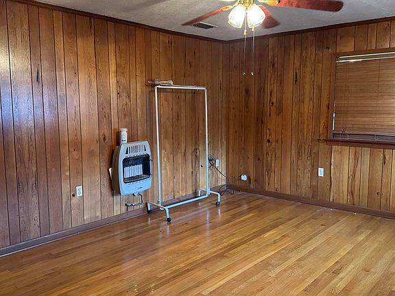 5th image of 145 Jones St