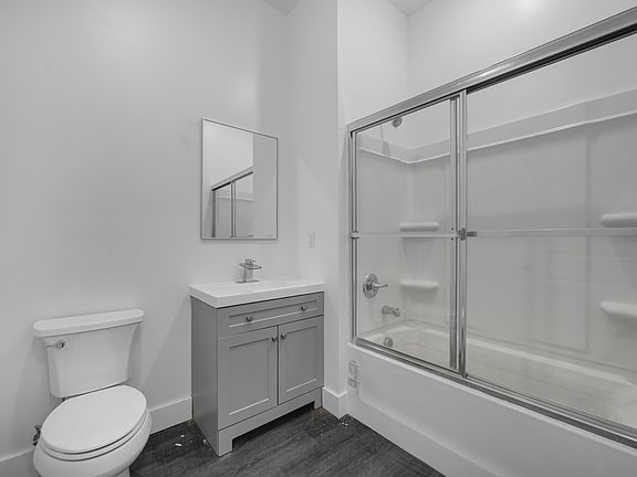 4th image of 129-137 Passaic St #405