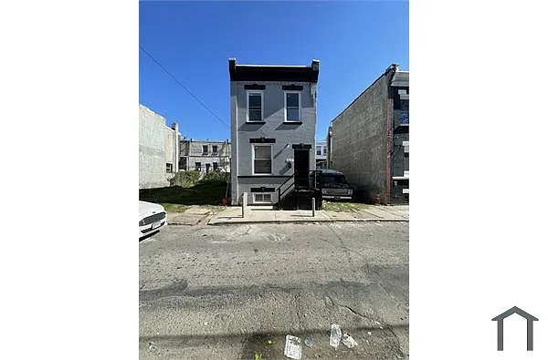 Building Photo - 2623 W Seltzer St