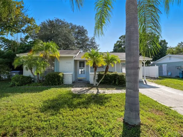 7923 Woodvine Cir, Tampa, FL 33615