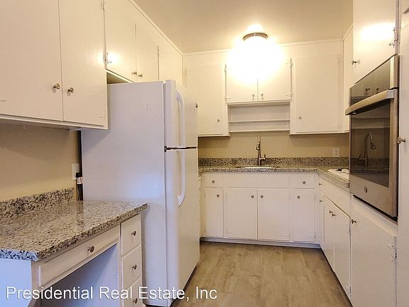 3rd image of 749 Opal Dr #1