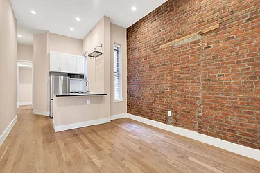 Rented by Cooper & Cooper Real Estate