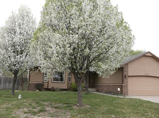 747 S Highland Dr, Andover, KS 67002