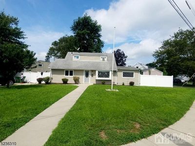 105 McCutcheon Ave, Sayreville, NJ, 08872