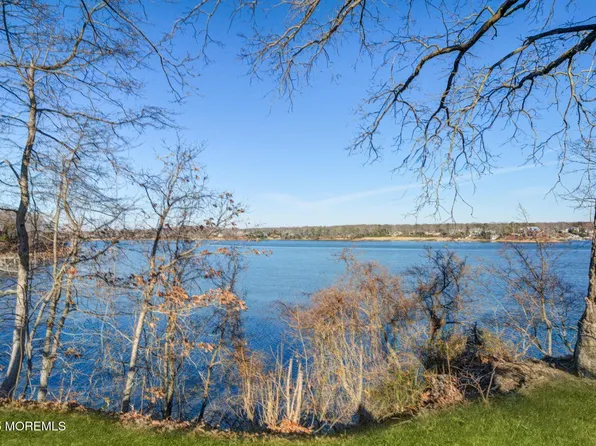 152 Skyline Drive, Brick, NJ 08724