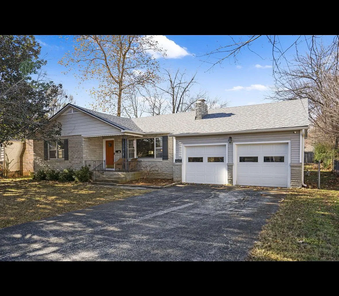 2 bed, 1594 sqft, $1,550 — Photo 1
