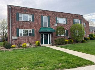 1084 Fenwood Dr APT 1, Valley Stream, NY 11580