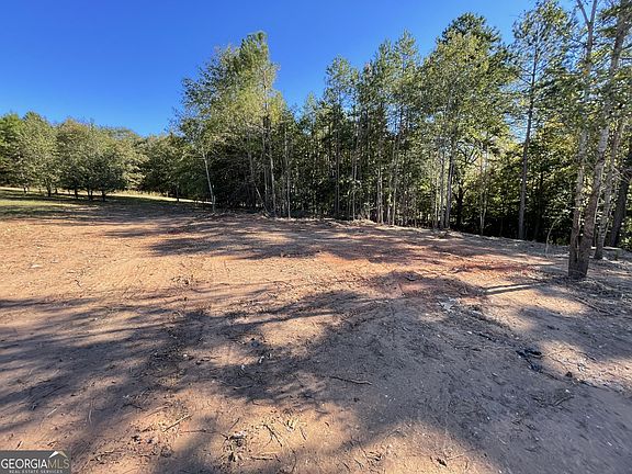 3rd image of 1072 Ford Rd