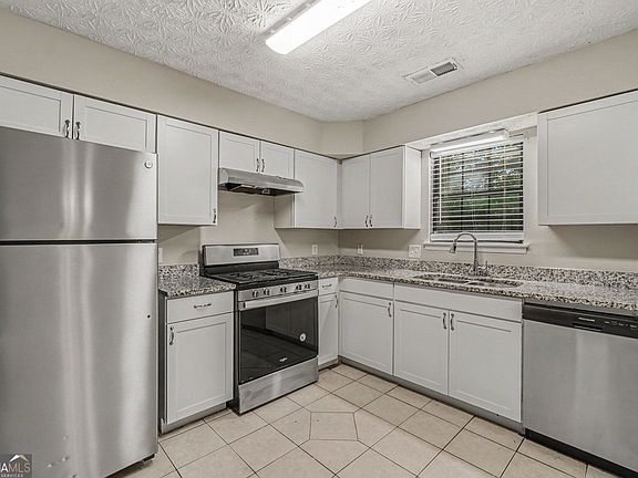 5th image of 3558 Hopkins Ct