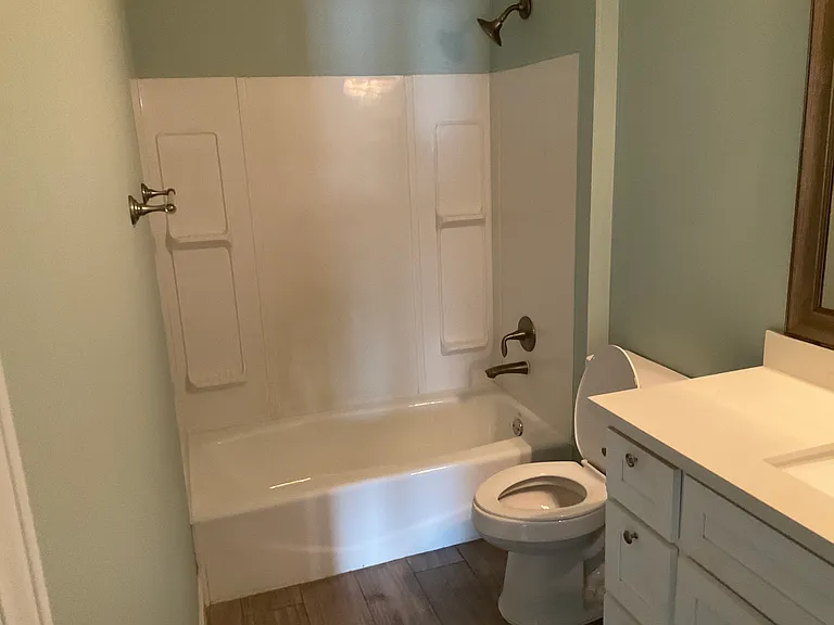 13690 River Rd #102 — Photo 8