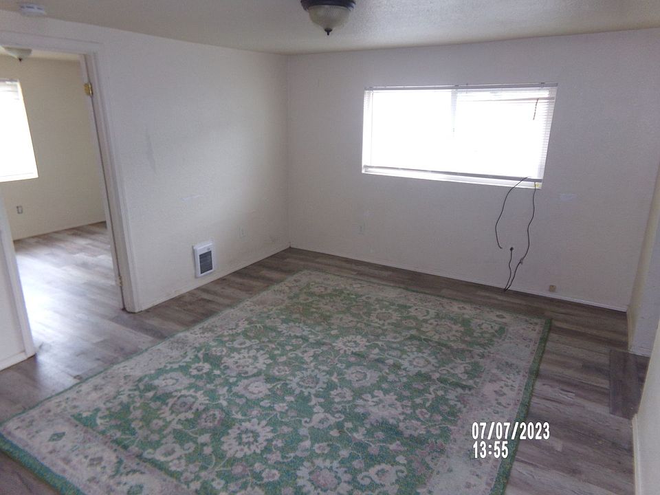 1st image of 608 E Market St #B
