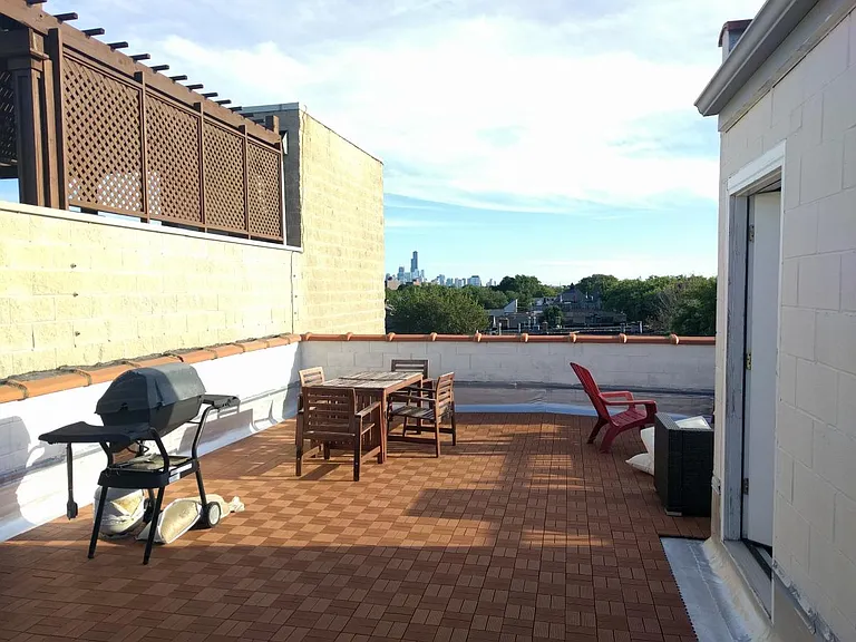 Roof top deck