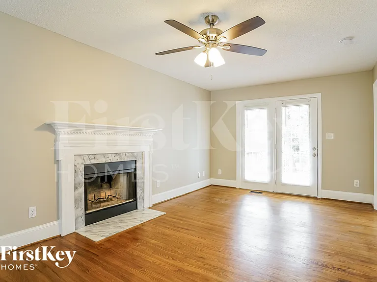 408 Indian Hill Rd — Photo 3