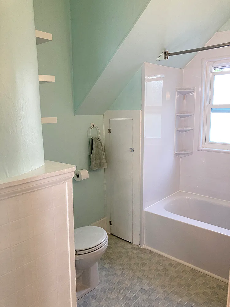 2 bed, 700 sqft, $1,950 — Photo 3