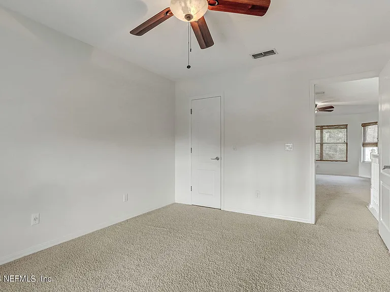 140 Oceans Edge Dr — Photo 52