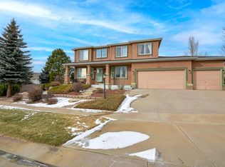 3330 Hollycrest Dr, Colorado Springs, CO 80920