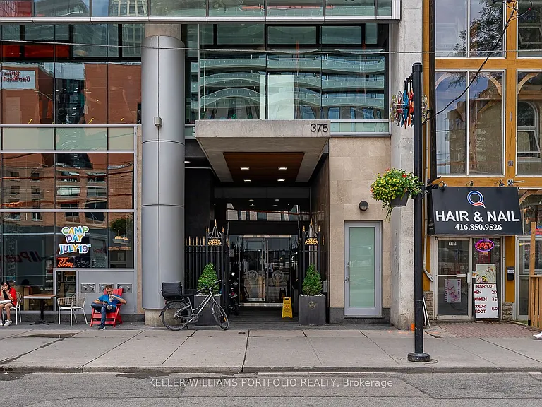 375 King St W #1805 — Photo 35