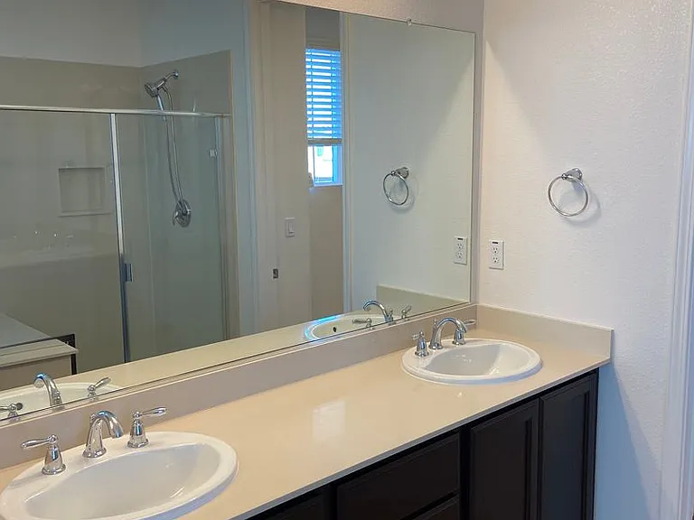 907 Blossom Rock Ln — Photo 24