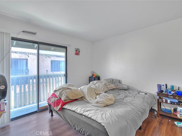 riverside-california-331553148 picture