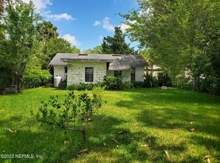 28 Jackson Rd, Atlantic Beach, FL 32233