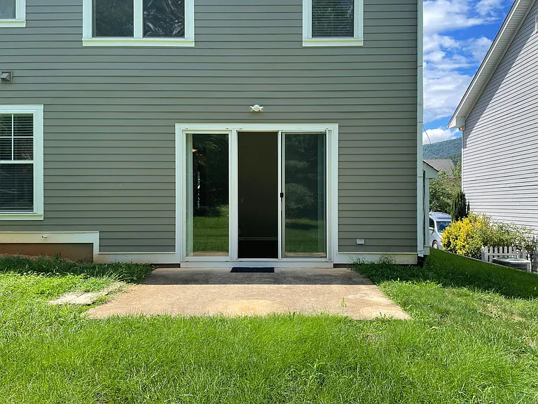 1720 Clay Dr — Photo 57
