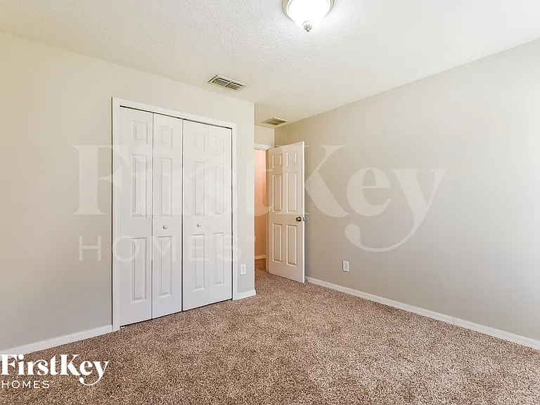 536 Haines Trl — Photo 13