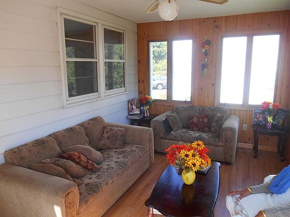 Enclosed porch
