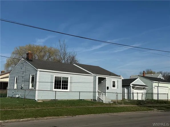 3564 Ferry Ave, Niagara Falls, NY 14301