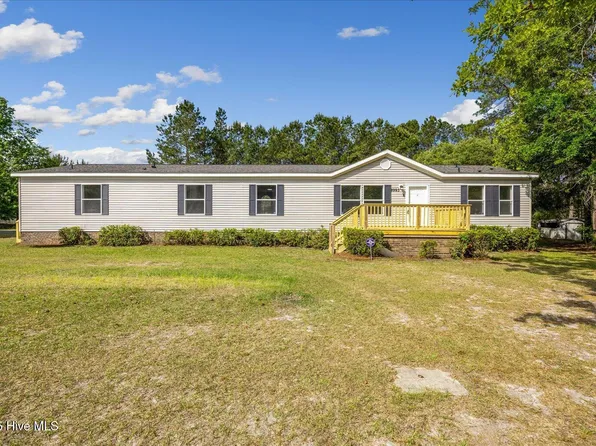 8993 Black Chestnut Drive NE, Leland, NC 28451