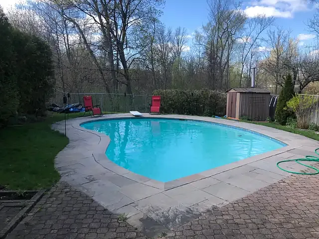 2351 Woking Cres — Photo 8