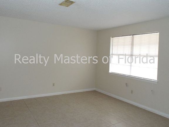 3rd image of 7405 Lawton St