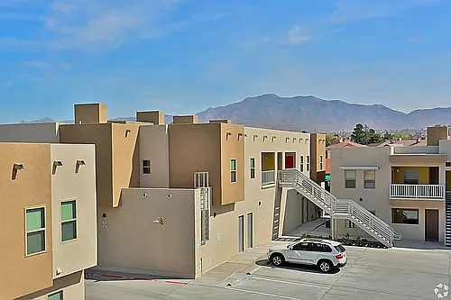 Moderno Village Apartments and Town Homes — Photo 151