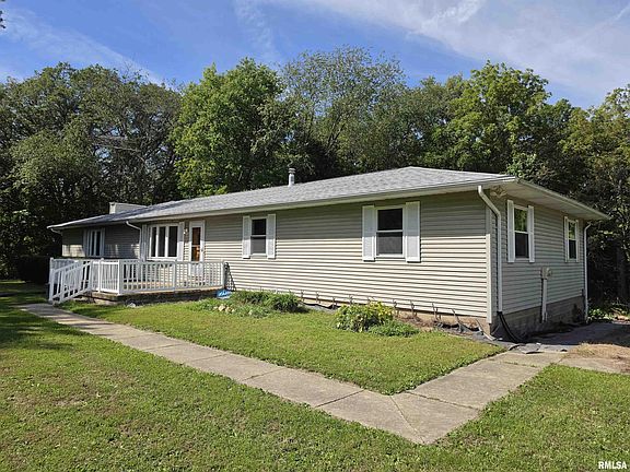 2nd image of 2752 180th St