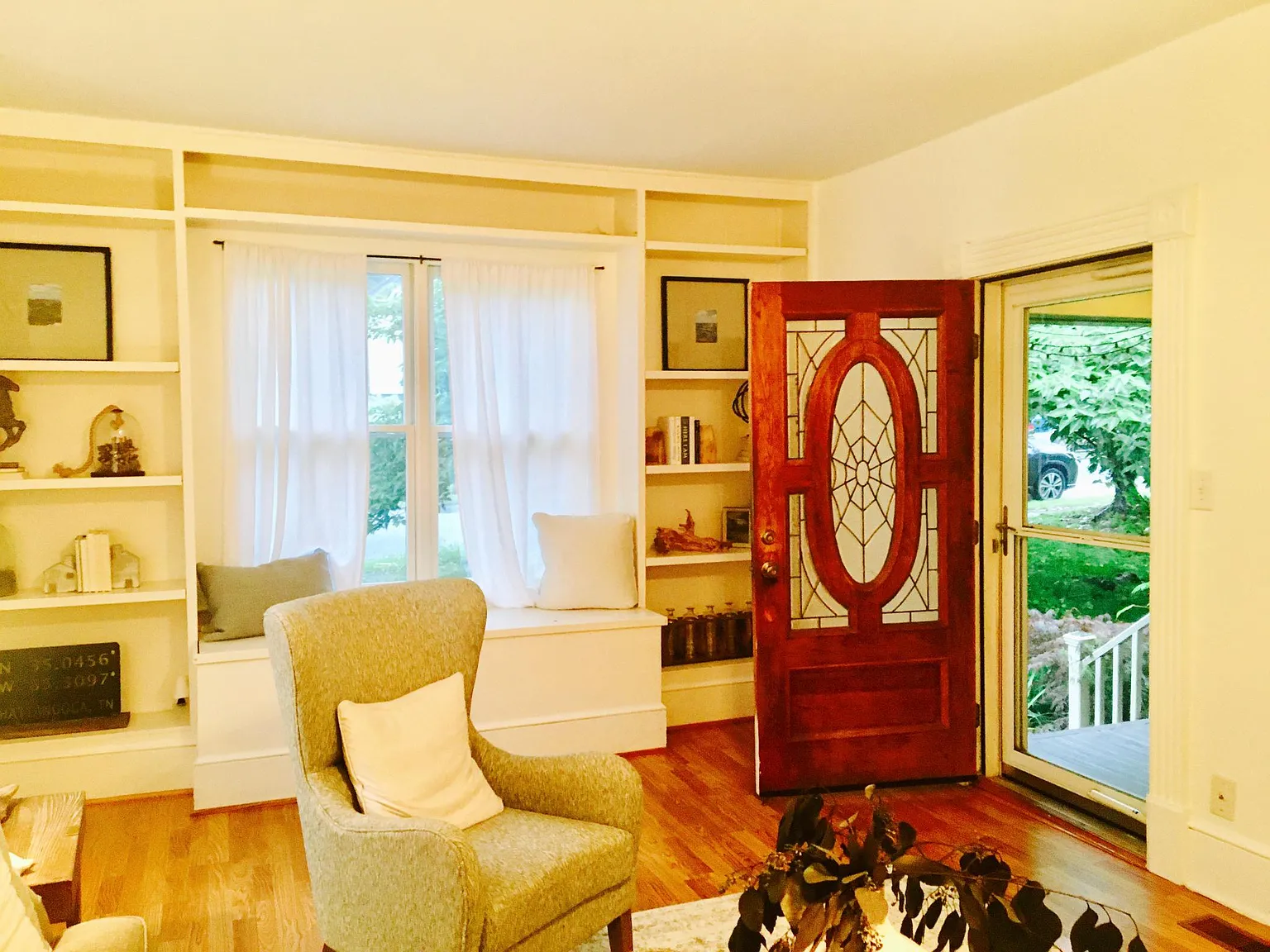 2 bed, 1500 sqft, $1,995 — Photo 3