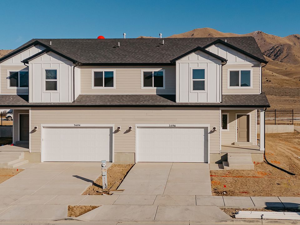 1st image of 3596 N Oak Blvd #327