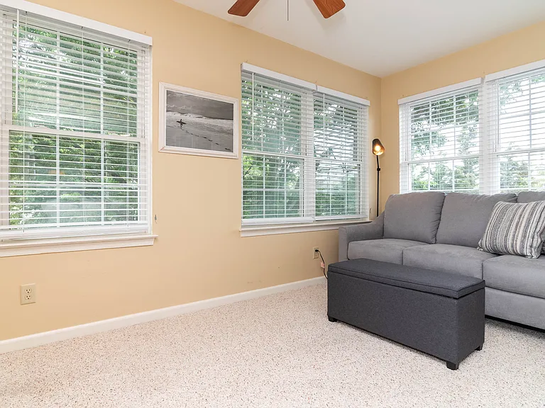 20360 Adriana Ln — Photo 26