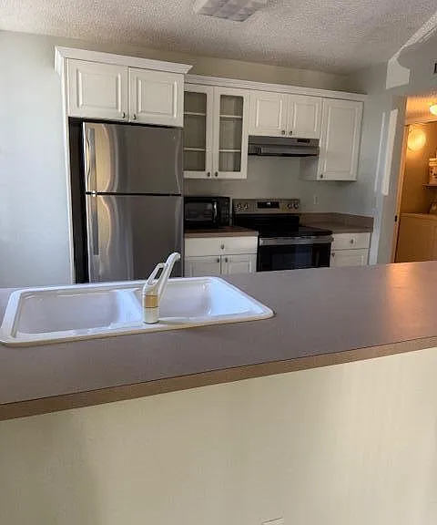 500 Egret Cir #8211 — Photo 11