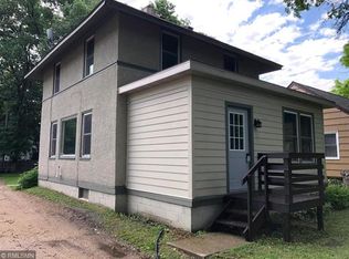 611 16th St SW, Willmar, MN 56201