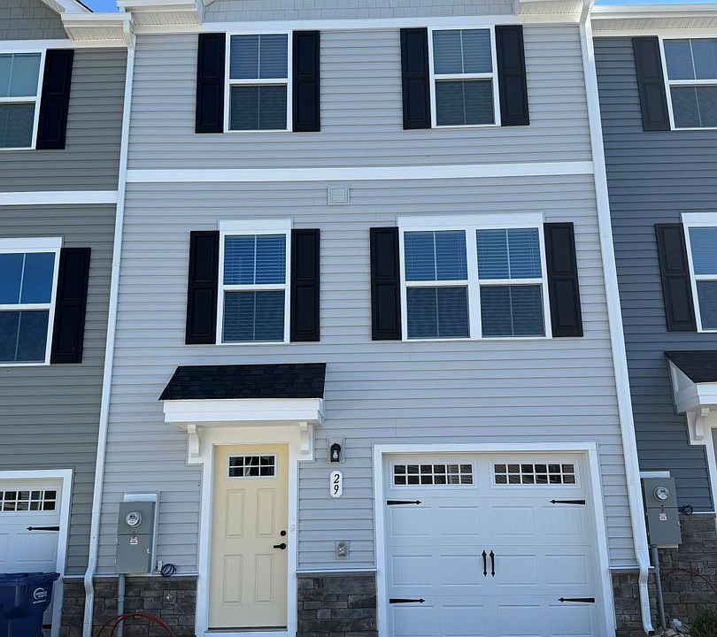1st image of 29 Cider Miller Ln