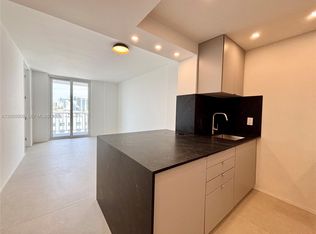 2829 Indian Creek Dr APT 604, Miami Beach, FL 33140