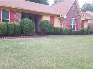 6854 Glenwick Dr, Memphis, TN 38141