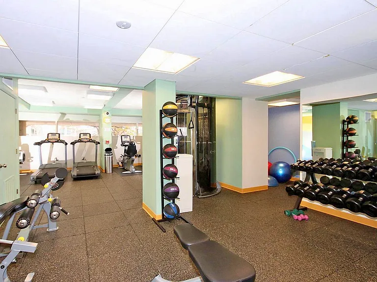 2555 Pennsylvania Ave NW #418 — Photo 49