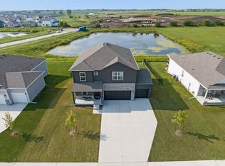 1145 Spruce St, Waukee, IA 50263