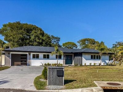 13495 Oval Dr E, Largo, FL, 33774