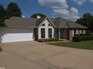 620 Dogwood Meadows Ln, Austin, AR 72007