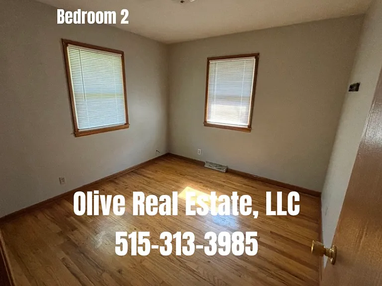 3501 Fairlane Dr — Photo 4