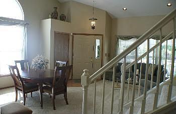 4th image of 7862 Geneva Dr