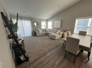 6688 91st St S, Cottage Grove, MN 55016