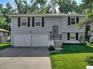 5605 N 66th St, Omaha, NE 68104