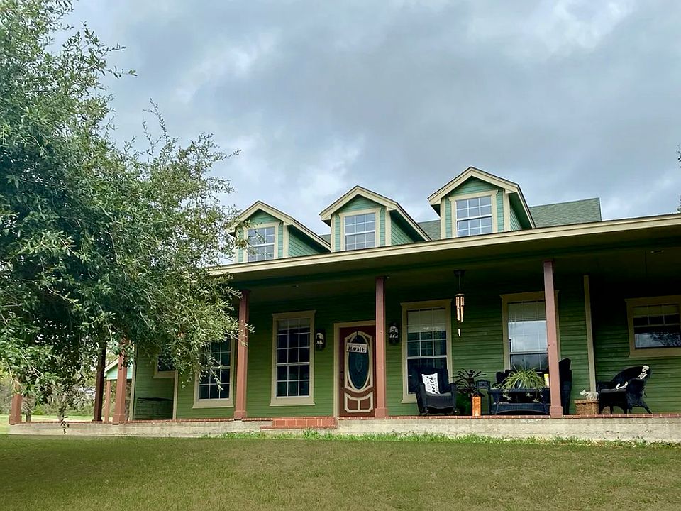 Front Entrance with full size porch